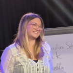 2025_12_04_SingerSongwriterSlam_thumb Juliella Juliela